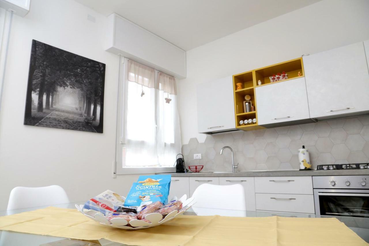 דירות קסטנאזו A Casa Di Elsa מראה חיצוני תמונה