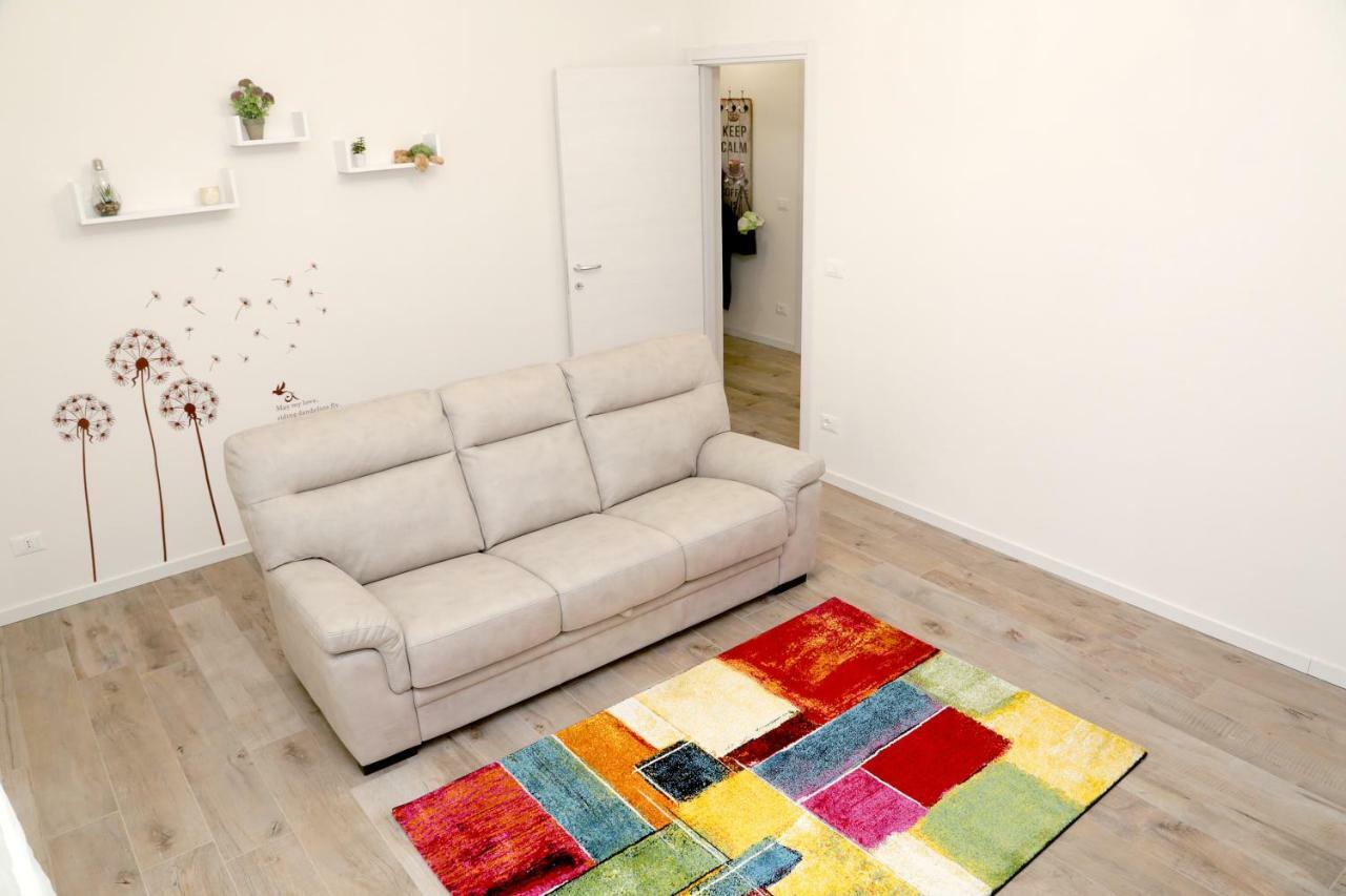 דירות קסטנאזו A Casa Di Elsa מראה חיצוני תמונה