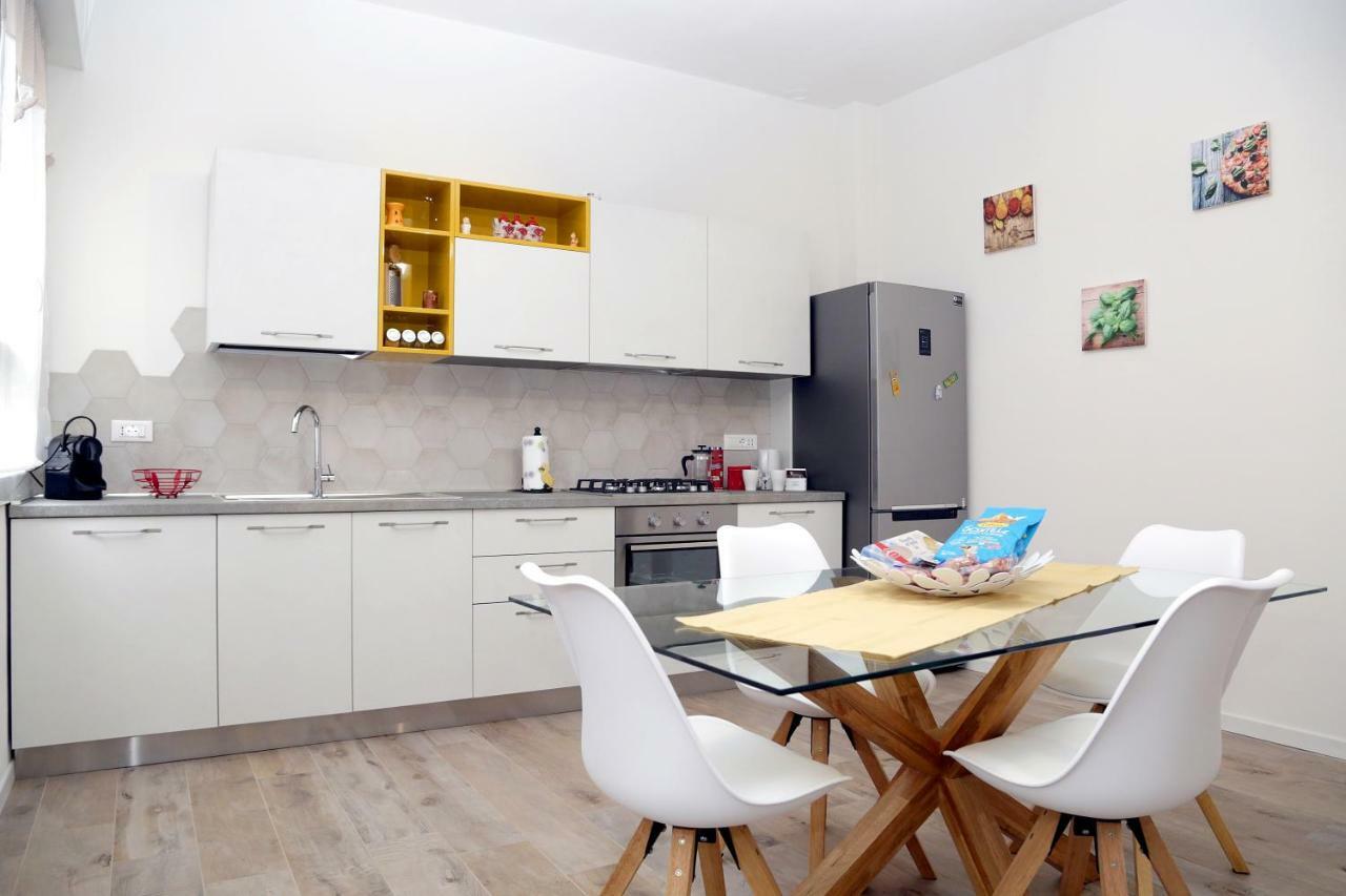 דירות קסטנאזו A Casa Di Elsa מראה חיצוני תמונה