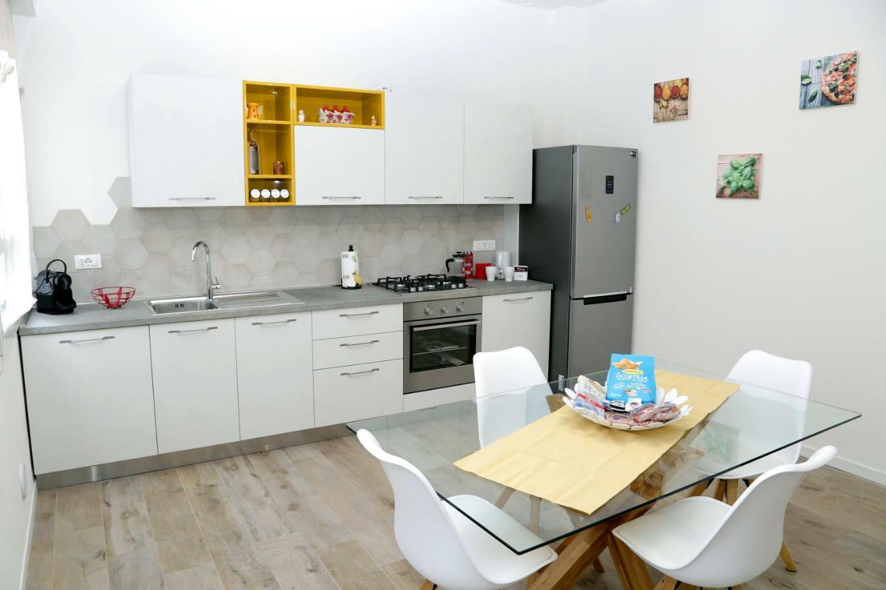 דירות קסטנאזו A Casa Di Elsa מראה חיצוני תמונה